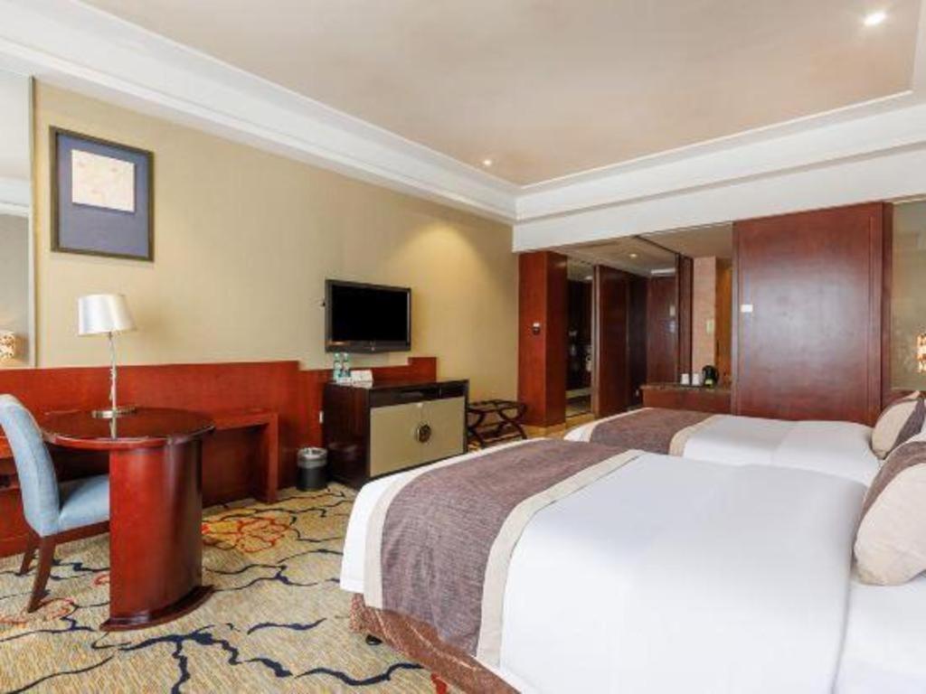 ยูราเซีย อินเตอร์เนชั่นแนล โฮเต็ล Hotel ตงกวน ภายนอก รูปภาพ
