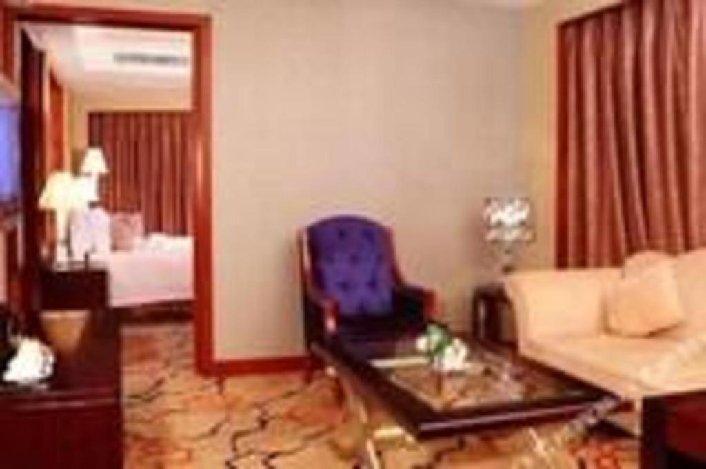 ยูราเซีย อินเตอร์เนชั่นแนล โฮเต็ล Hotel ตงกวน ภายนอก รูปภาพ