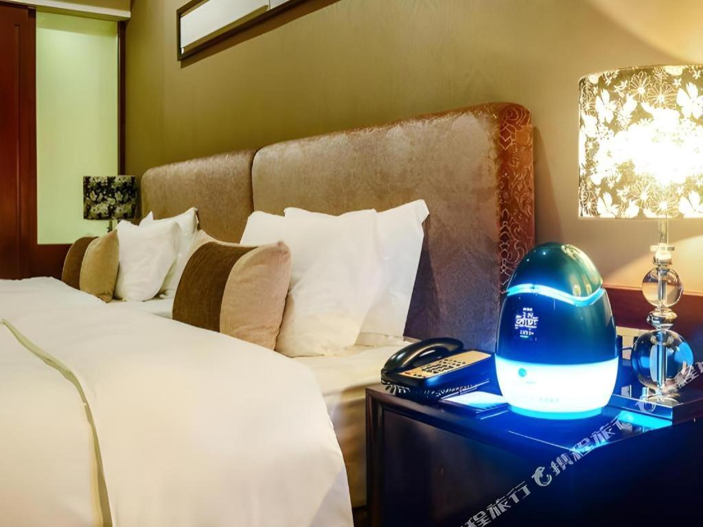 ยูราเซีย อินเตอร์เนชั่นแนล โฮเต็ล Hotel ตงกวน ภายนอก รูปภาพ
