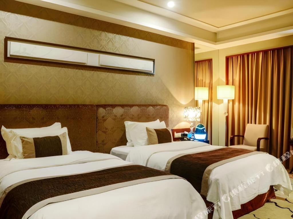 ยูราเซีย อินเตอร์เนชั่นแนล โฮเต็ล Hotel ตงกวน ภายนอก รูปภาพ